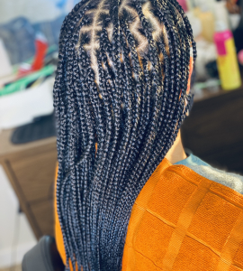 Knotless Braids for Jenhairous