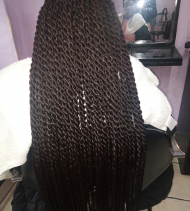 Medium Box Braids for Grace_hairstylist_saloon