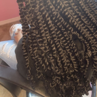 Knotless Twists for Krowned_By_Kryss