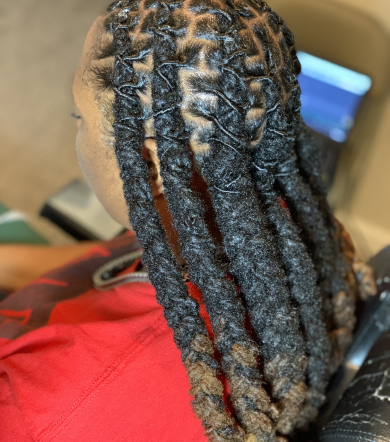 (Hairstylist) Braids, Twist And Extensions for Locs_by_Niq